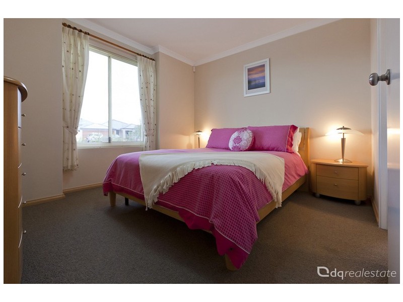 223 Golf Links Drive, Carramar WA 6031