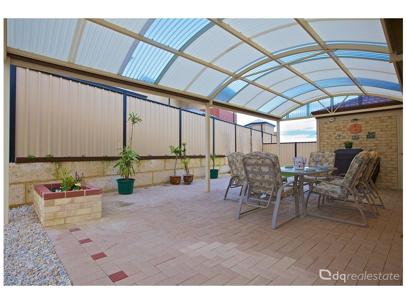 223 Golf Links Drive, Carramar WA 6031