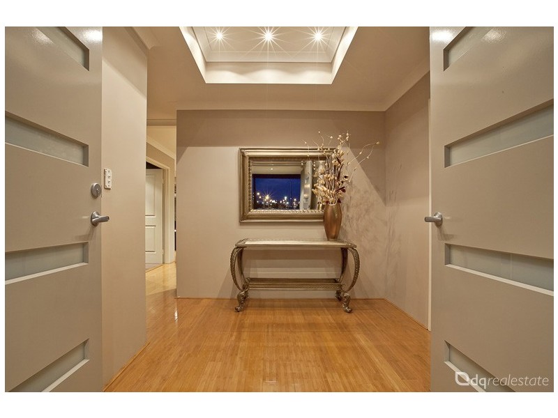 93 Bethwyn Cct, Madeley WA 6065