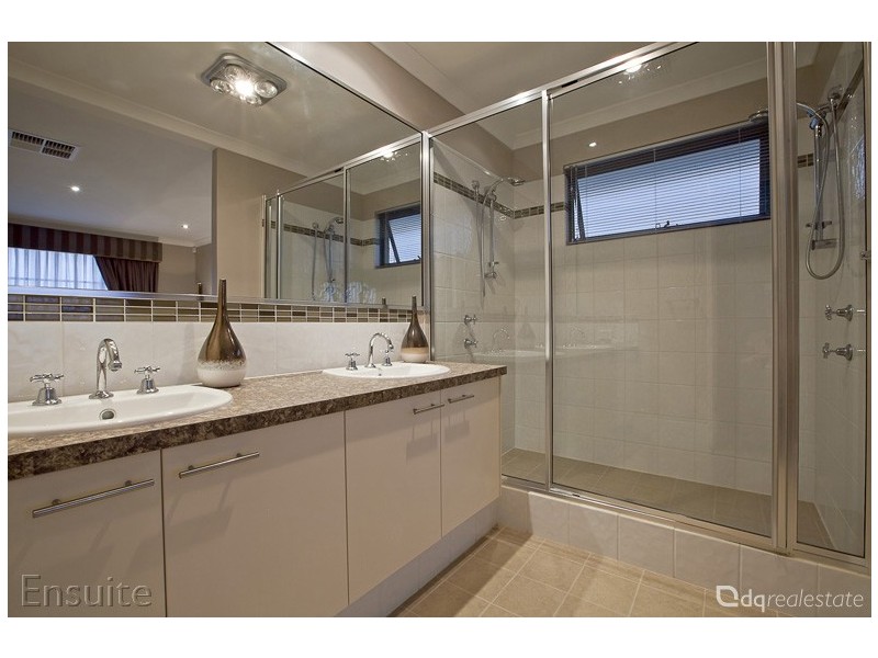 93 Bethwyn Cct, Madeley WA 6065