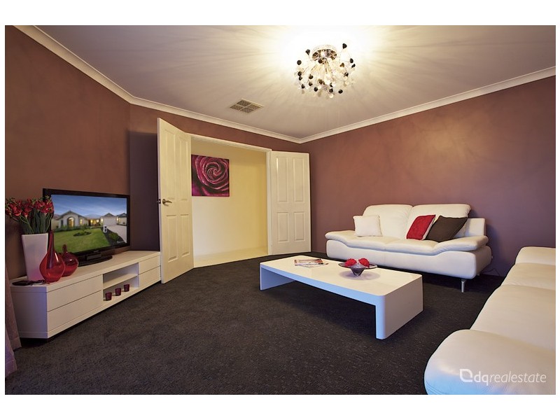 36 Benjamin Crescent, Tapping WA 6065