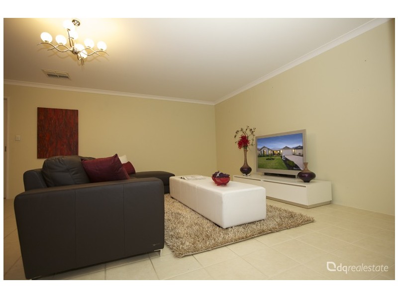 36 Benjamin Crescent, Tapping WA 6065