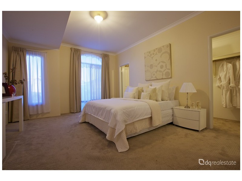 36 Benjamin Crescent, Tapping WA 6065