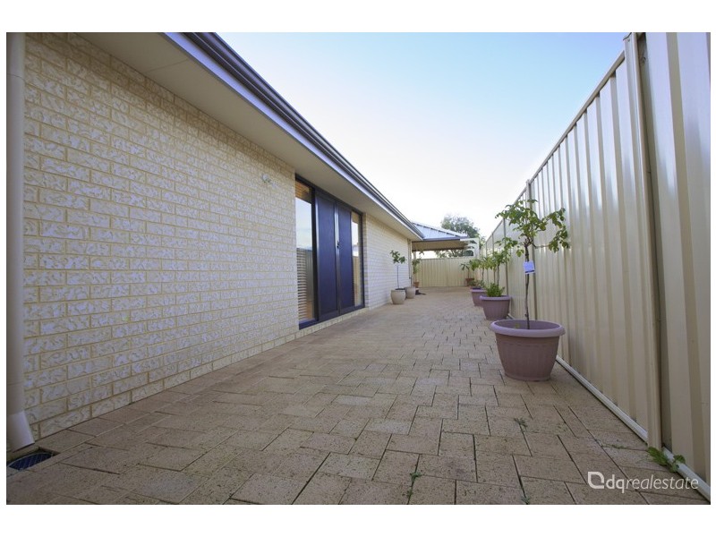 36 Benjamin Crescent, Tapping WA 6065