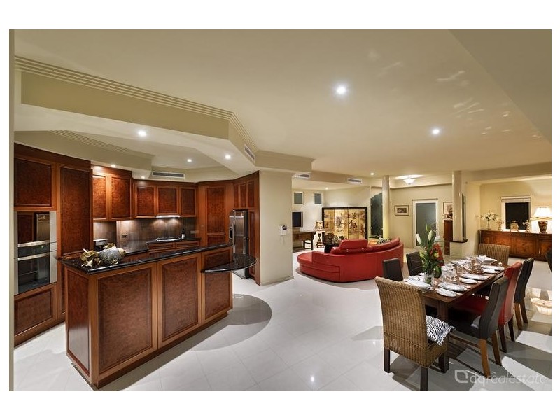 20 Swansea Promenade, Mindarie WA 6030