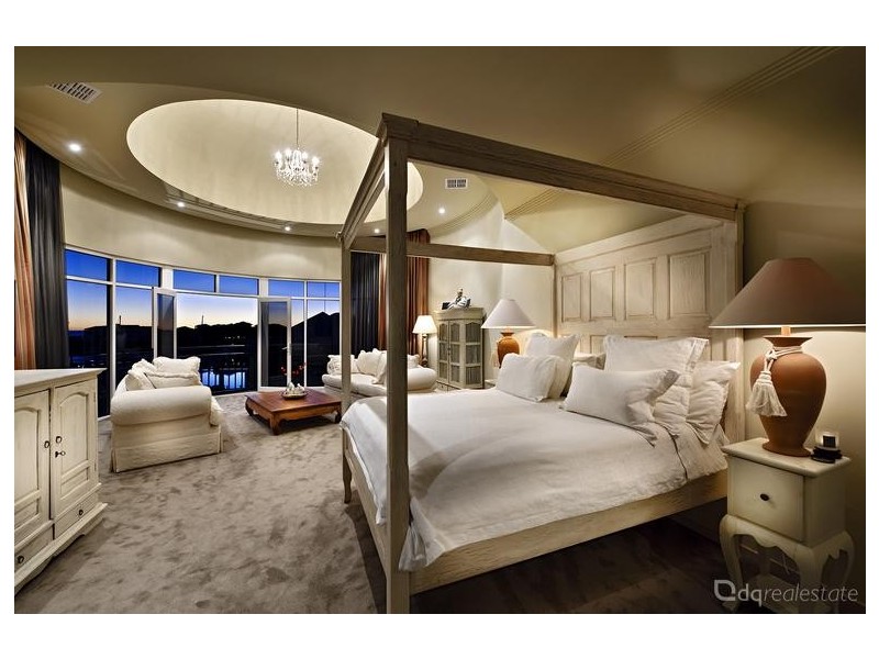 20 Swansea Promenade, Mindarie WA 6030