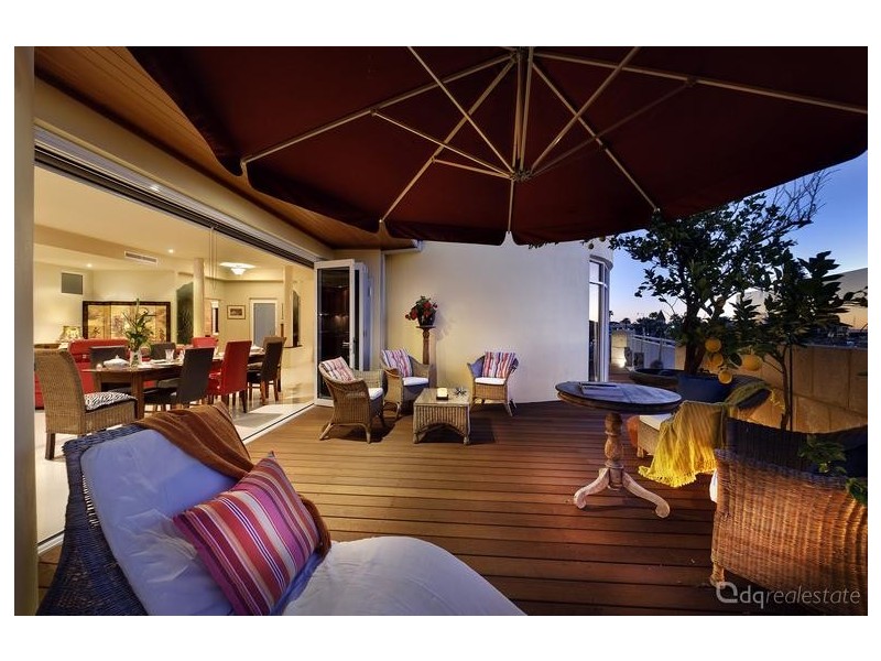 20 Swansea Promenade, Mindarie WA 6030