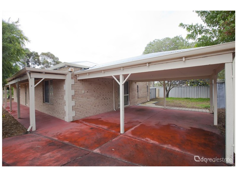 1 Salinas Court, Woodvale WA 6026