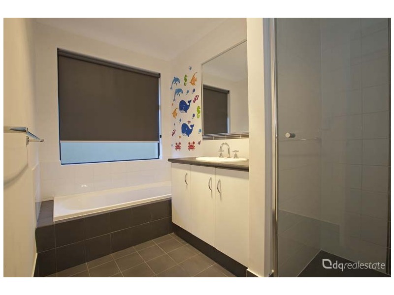 17 Wyatt Road, Hocking WA 6065