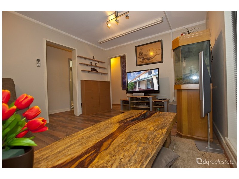 4E/4-16 Casserley Avenue, Girrawheen WA 6064