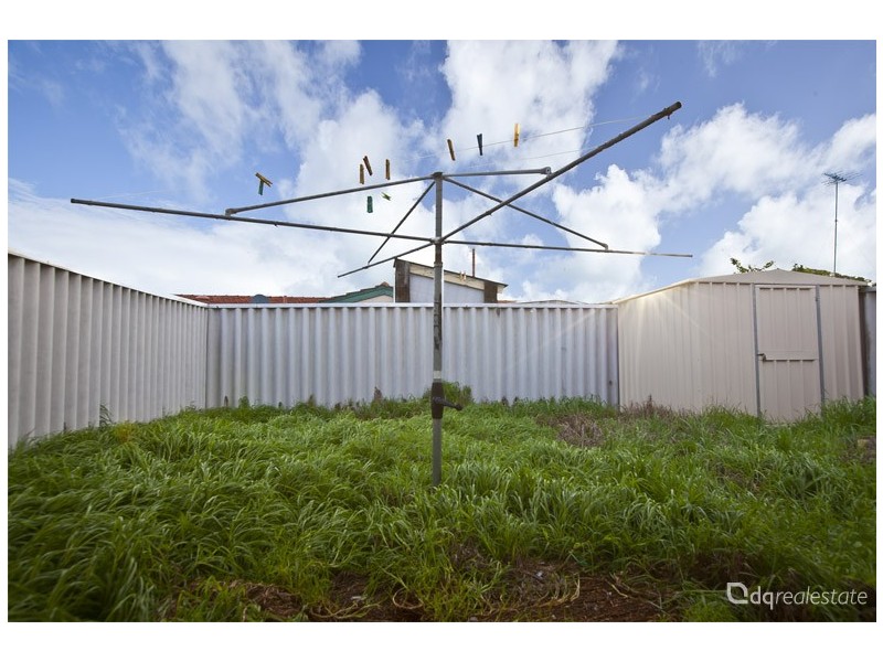 4E/4-16 Casserley Avenue, Girrawheen WA 6064