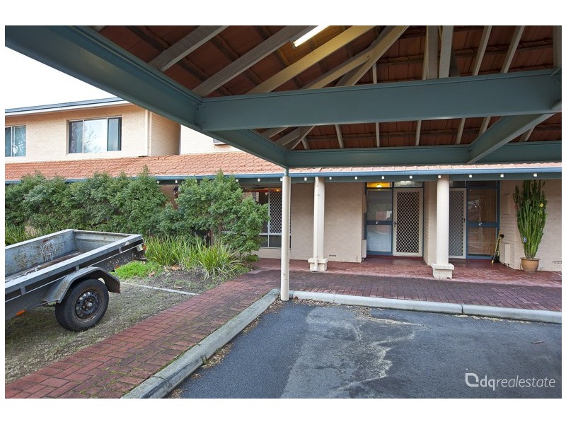 4E/4-16 Casserley Avenue, Girrawheen WA 6064