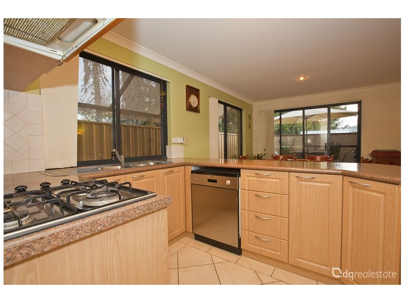 5 Woodlake Retreat, Kingsley WA 6026