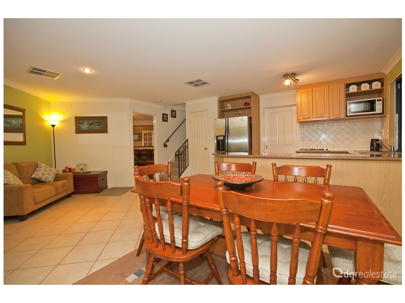 5 Woodlake Retreat, Kingsley WA 6026