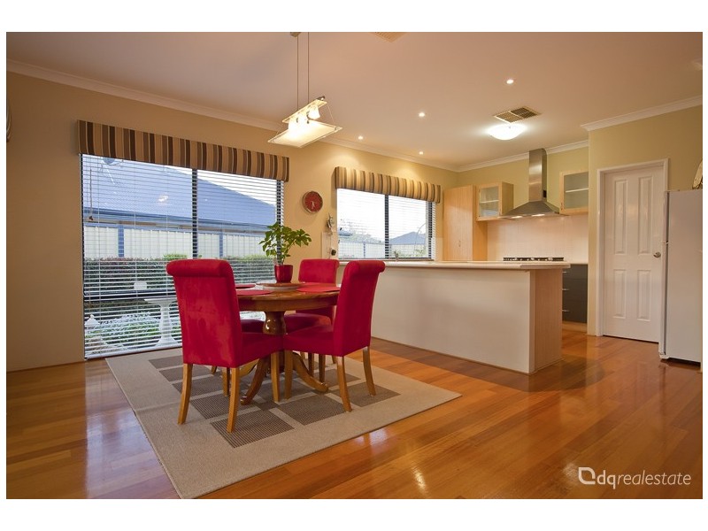 6 Grallina Way, Tapping WA 6065