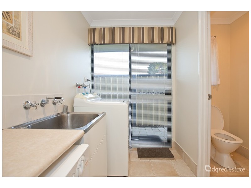 6 Grallina Way, Tapping WA 6065