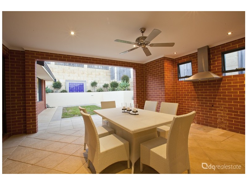 5 Bounty Way, Mindarie WA 6030