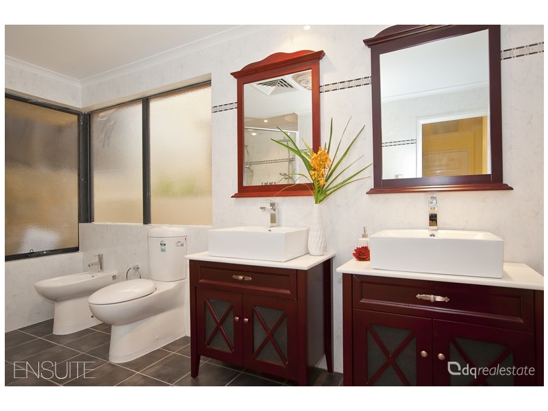 5 Bounty Way, Mindarie WA 6030