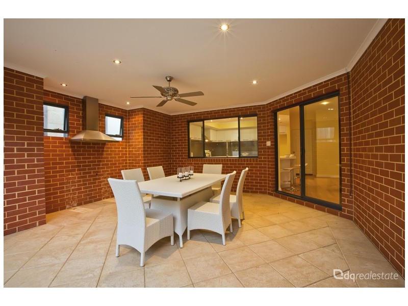 5 Bounty Way, Mindarie WA 6030