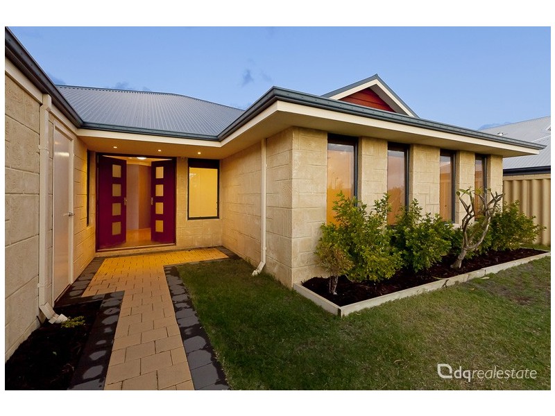 33 Cape Meares Cres, Butler WA 6036