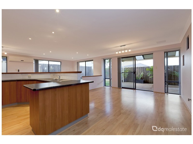 33 Cape Meares Cres, Butler WA 6036