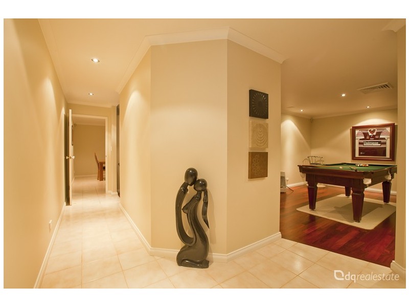 6 Ramsay Grove, Woodvale WA 6026