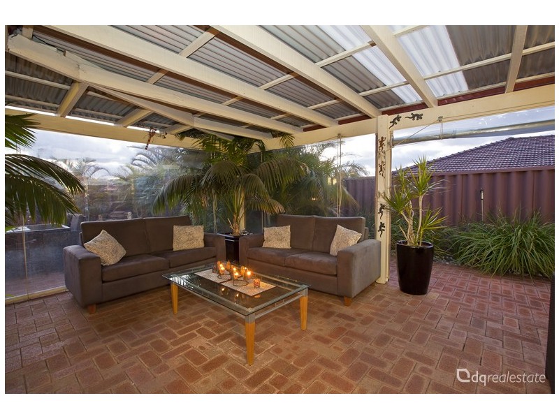 6 Ramsay Grove, Woodvale WA 6026