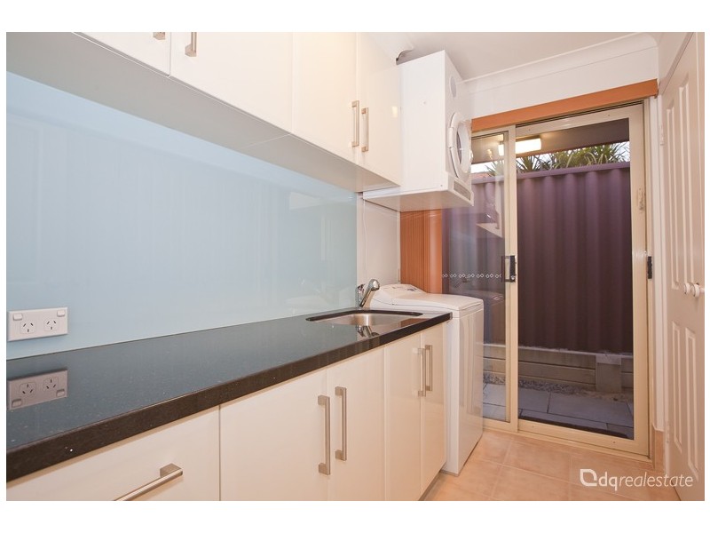 6 Ramsay Grove, Woodvale WA 6026