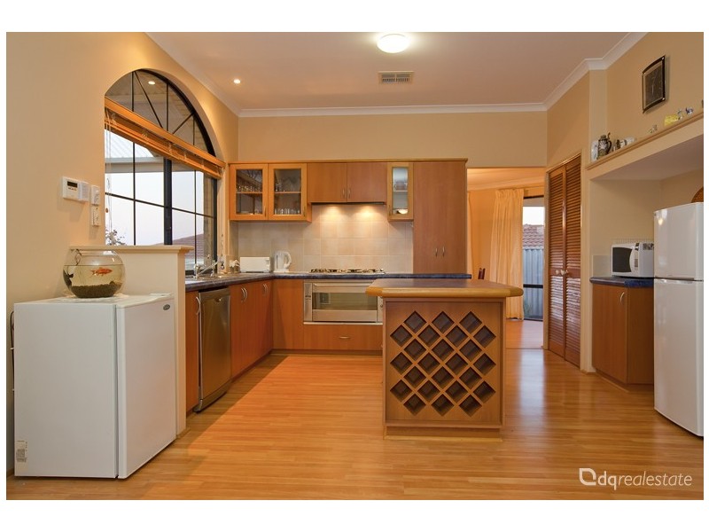 6 Torwood Grove, Edgewater WA 6027