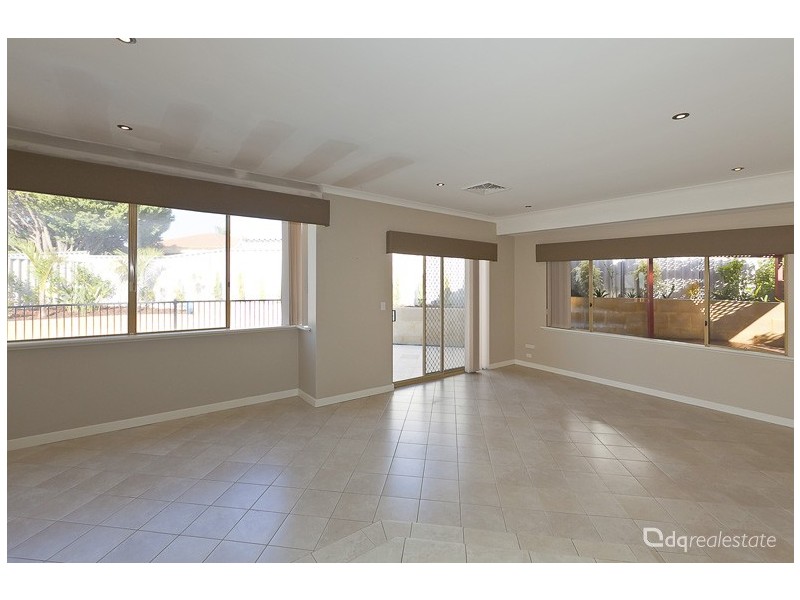 23 Pepperwood Grove, Woodvale WA 6026