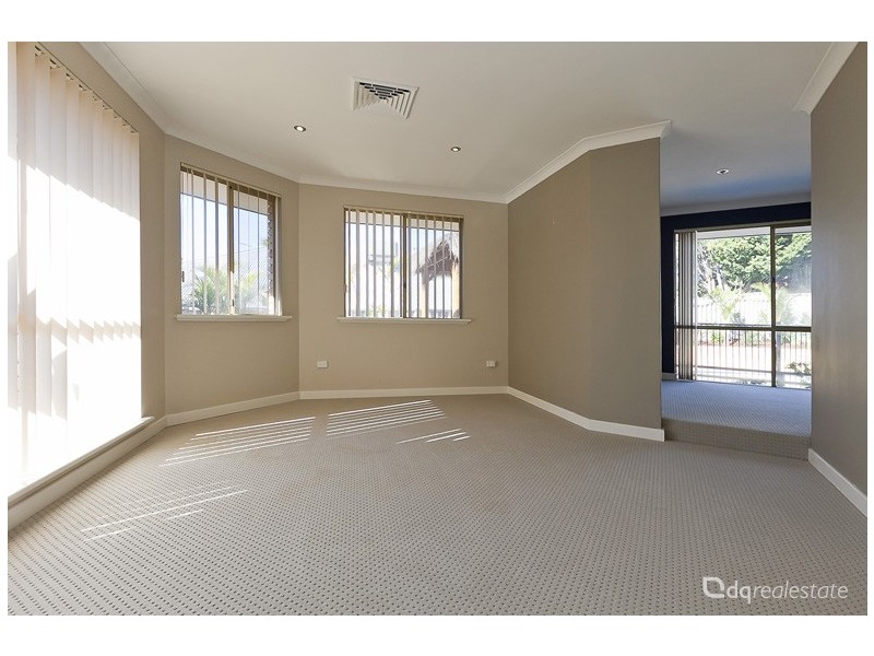 23 Pepperwood Grove, Woodvale WA 6026