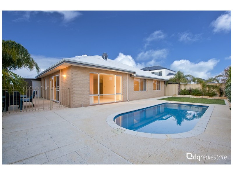 21 Foxfield Road, Darch WA 6065