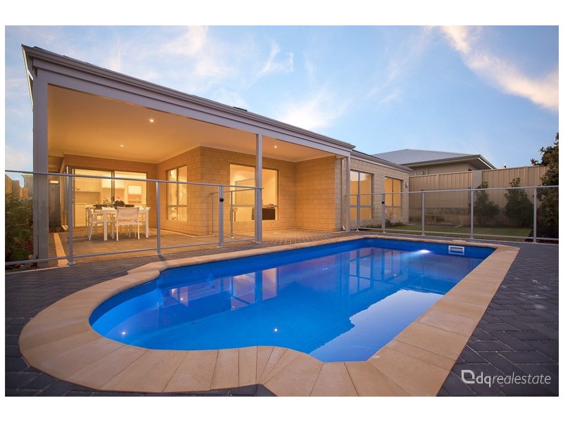 22 Brigantine Drive, Jindalee WA 6036