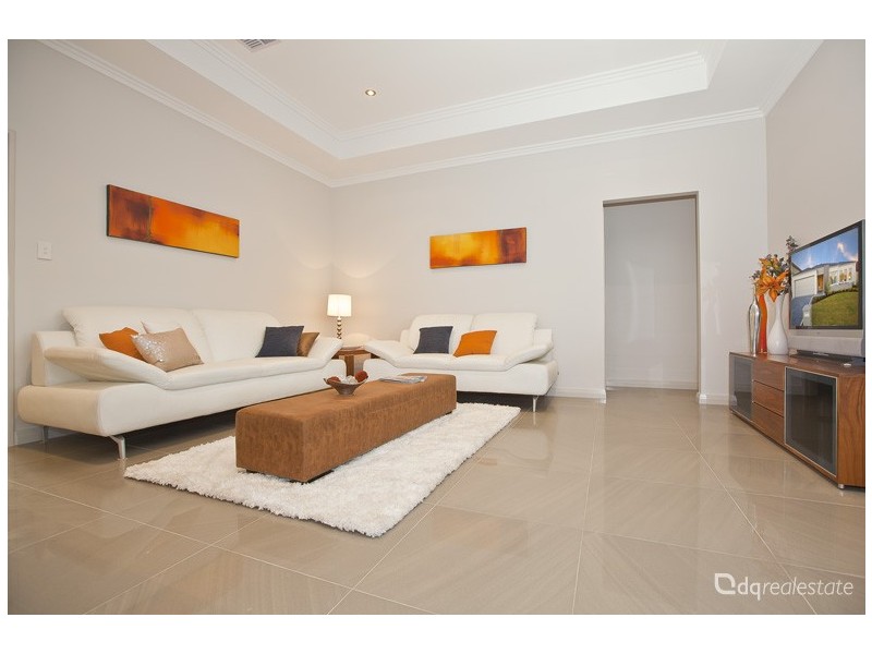 22 Brigantine Drive, Jindalee WA 6036