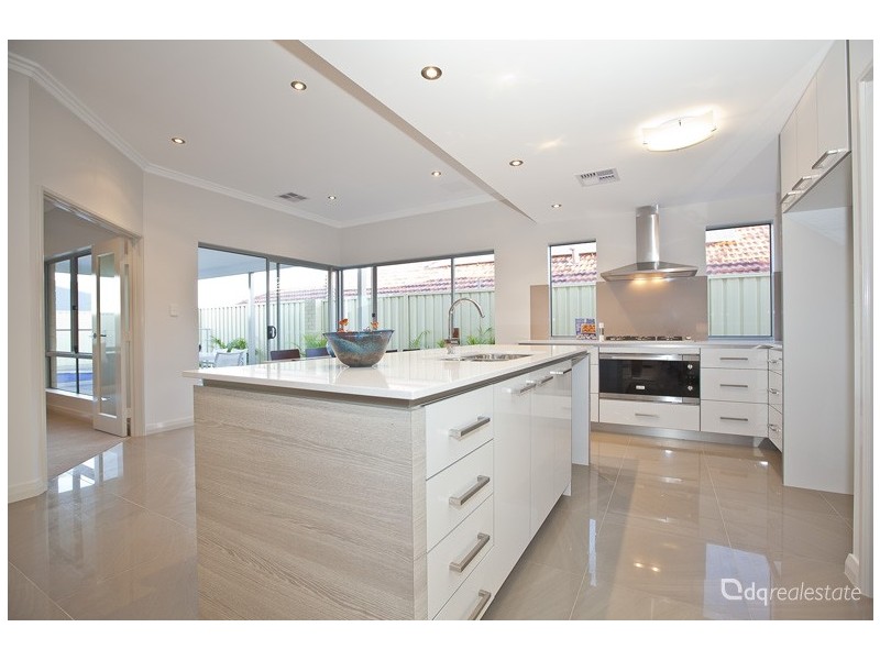22 Brigantine Drive, Jindalee WA 6036