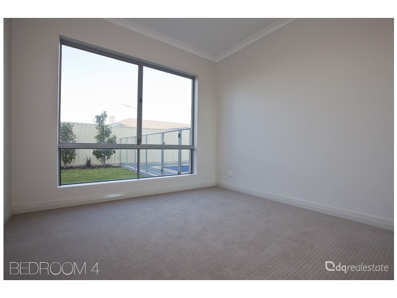 22 Brigantine Drive, Jindalee WA 6036
