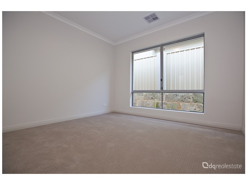 22 Brigantine Drive, Jindalee WA 6036