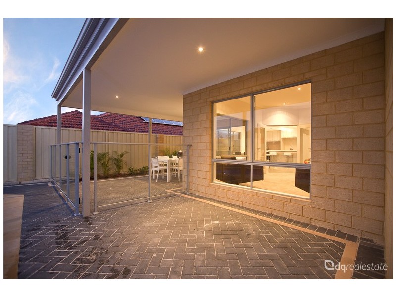 22 Brigantine Drive, Jindalee WA 6036