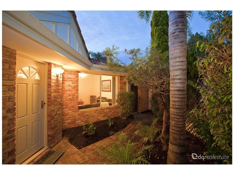 14 Manning Rise, Woodvale WA 6026