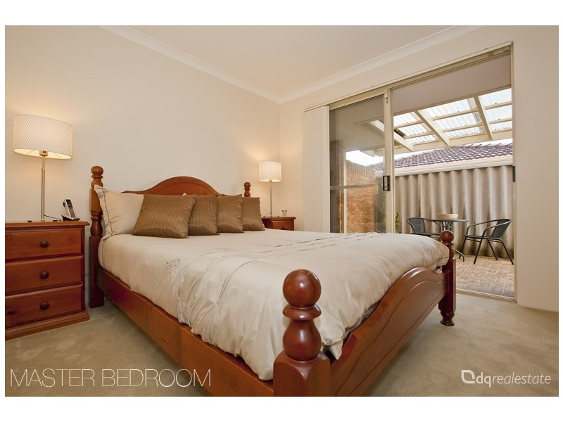 14 Manning Rise, Woodvale WA 6026