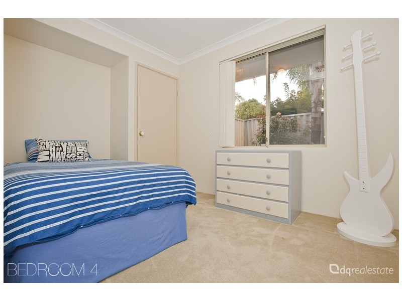 14 Manning Rise, Woodvale WA 6026