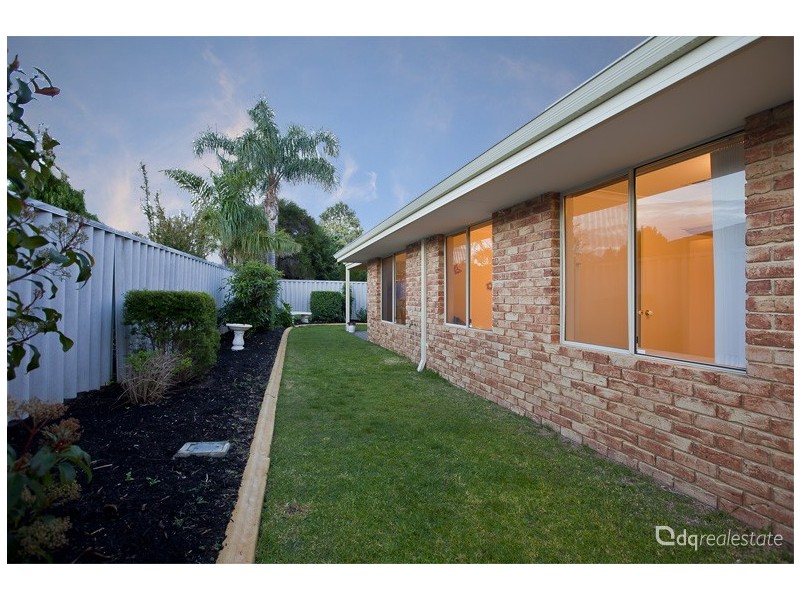 14 Manning Rise, Woodvale WA 6026