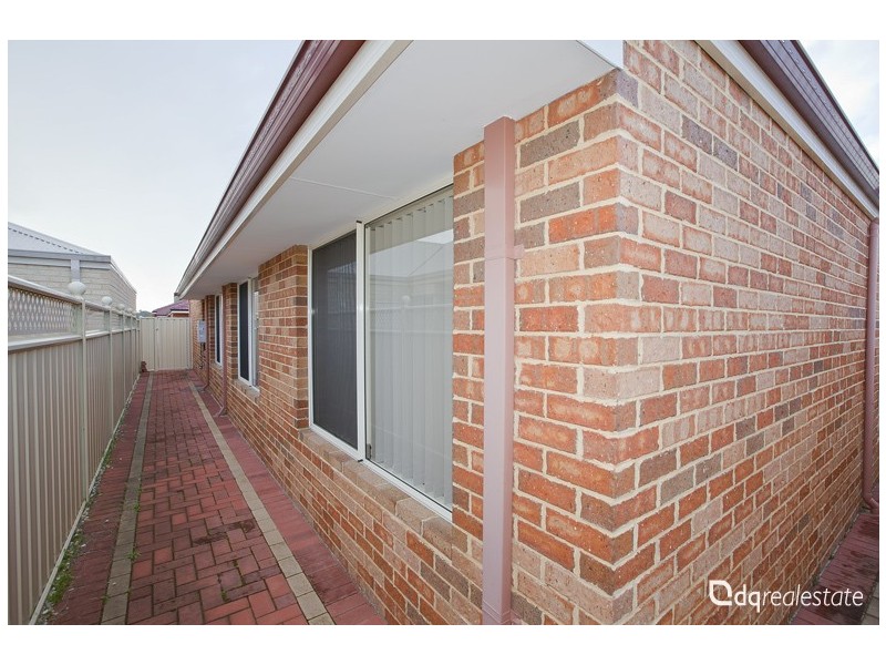 21 Tyne Crescent, Wanneroo WA 6065