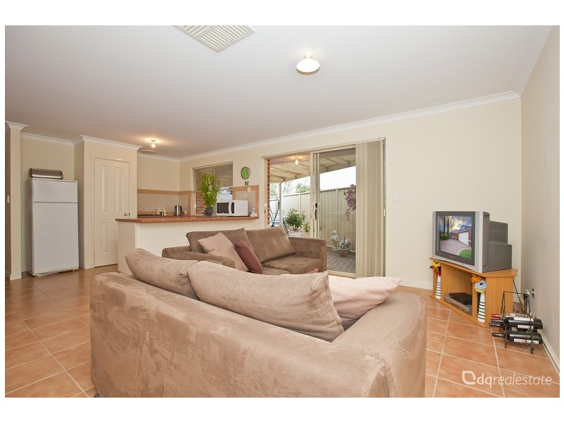 B/2 Waterview Drive, Woodvale WA 6026