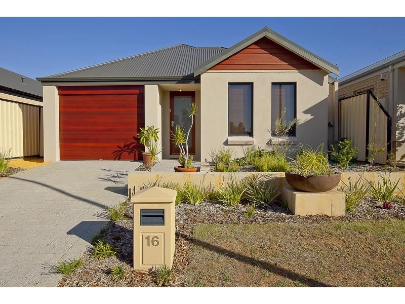 16 Riverlinks Drive, Clarkson WA 6030