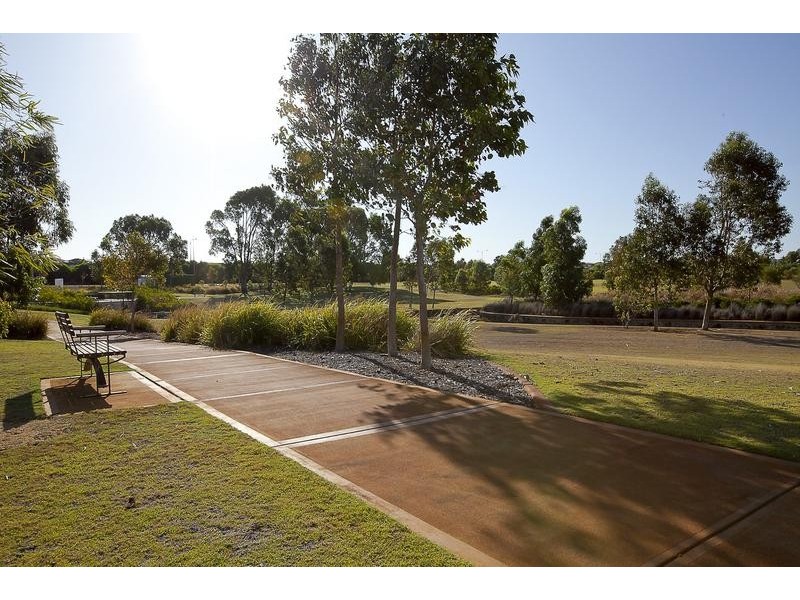 16 Riverlinks Drive, Clarkson WA 6030