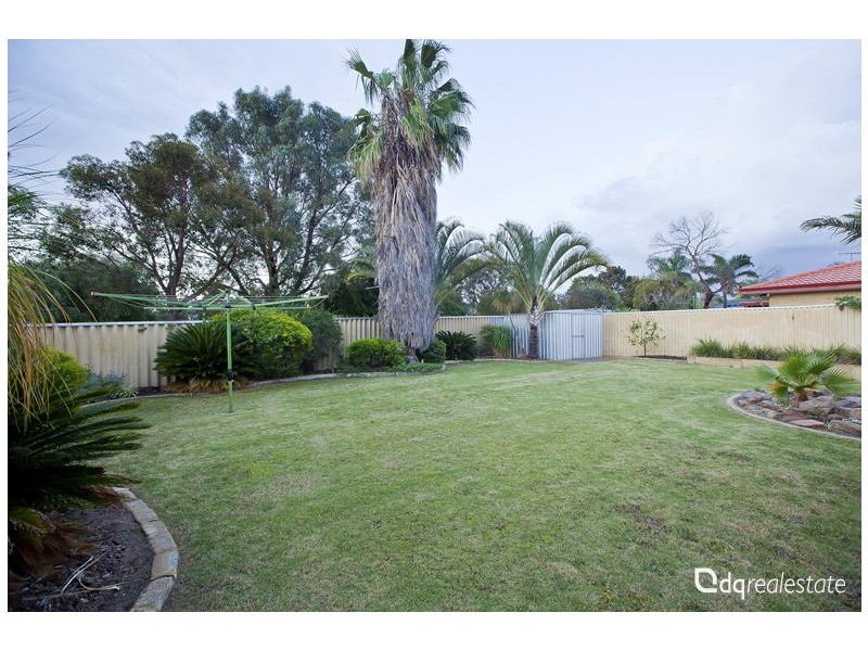 6 Dimitrios Court, Hocking WA 6065