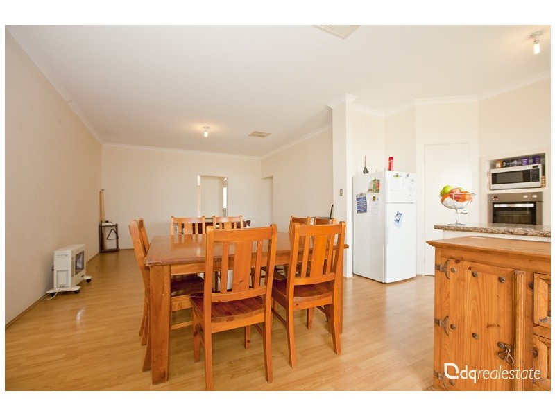 7 Cozens Road, Tapping WA 6065