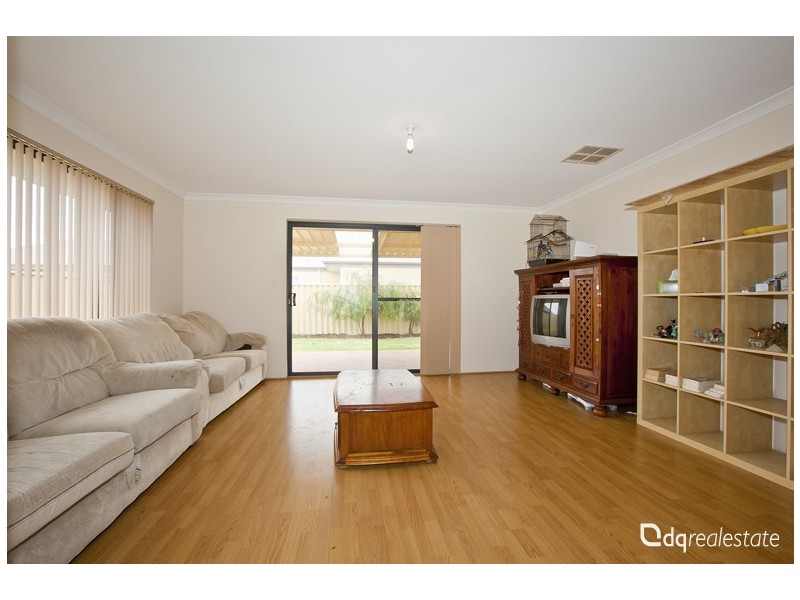 7 Cozens Road, Tapping WA 6065