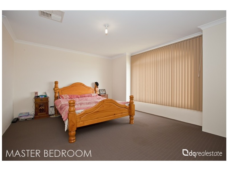 7 Cozens Road, Tapping WA 6065
